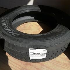 ★取引中★車のパーツ タイヤ