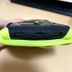 ランニング　アームバンドの画像