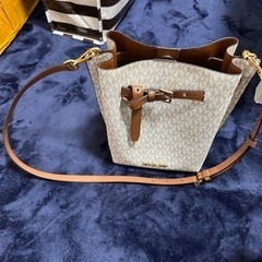 MK バッグ ショルダーバッグの画像
