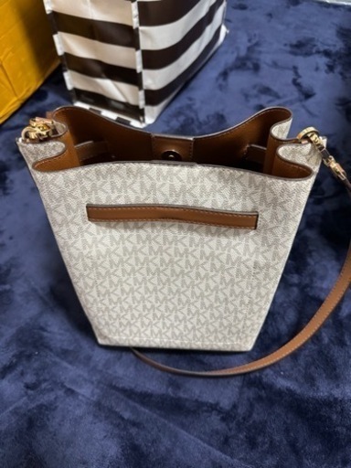 MK バッグ ショルダーバッグ