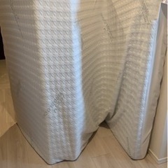 [受け取りの方決まりました]マニフレックス　マットレス　カバーつき