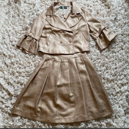 早い者勝ち　大幅値下げ　レディースフォーマルスーツ