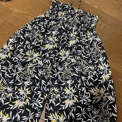 ワイドパンツの画像