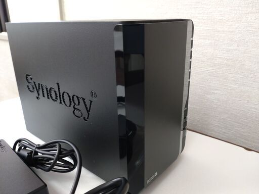 Synology 2ベイNAS DiskStation DS220+  4GBメモリ追加