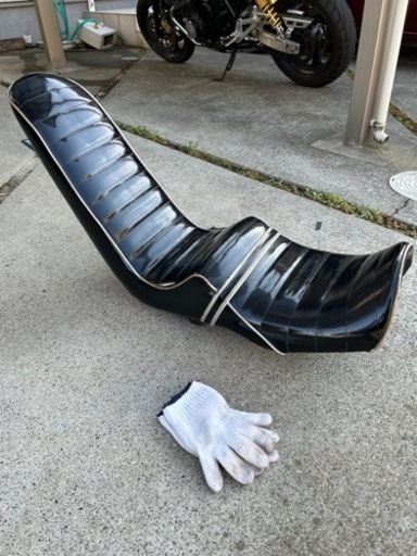 三段シート　CB