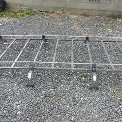 ハイエースルーフキャリア