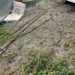 足場板単管パイプ鉄パイプ枠足場ワイヤー玉掛け土木建設道具いろいろの画像