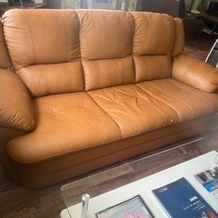 急募】オフィス使用 3人掛けソファ
