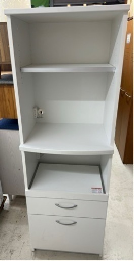 ⭐️期間限定SALE中⭐️【近隣配達可能】食器棚　幅59×奥行44×高さ175cm　リサイクルケイラック　GM64