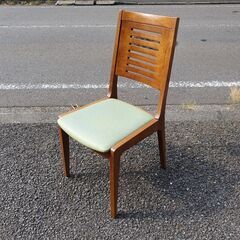 2脚セットToyo Furniture ダイニングチェア