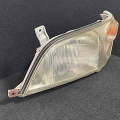 左　Koito 100-78451 日野　デュトロ　ヘッドライト　XZU665　　　　の画像