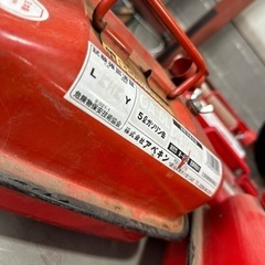 中古携行缶　沢山　1個1500円の画像