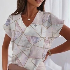 ノーブランド 半袖Tシャツの画像