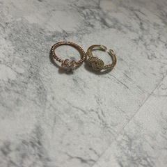指輪　1つ定価1500円ぐらいしました