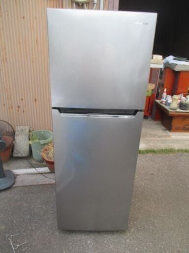 HISENSE　2ドア　ノンフロン冷蔵庫　HR-B2302　2021年製　227Ｌ　極美品