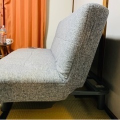 ソファ
の画像