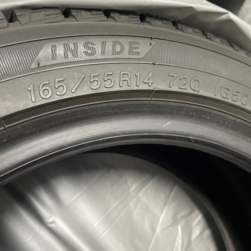車のパーツ タイヤ、ホイール