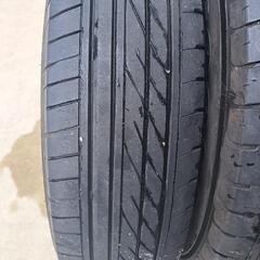 車のパーツ タイヤ、ホイールの画像