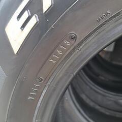 車のパーツ タイヤ、ホイールの画像