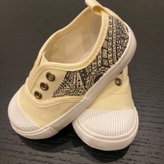 スニーカー　16cm 新品　子供の画像