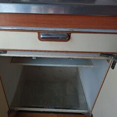 無料　キッチン作業台の画像