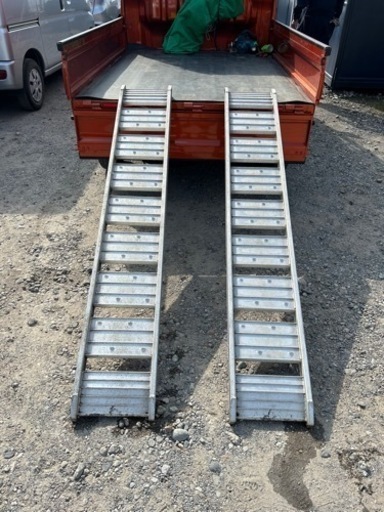 中古アルミブリッジ　スロープ 2本セット