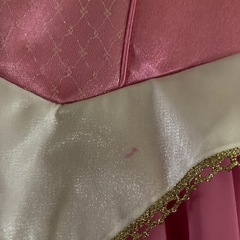 女の子ピンクドレスの画像
