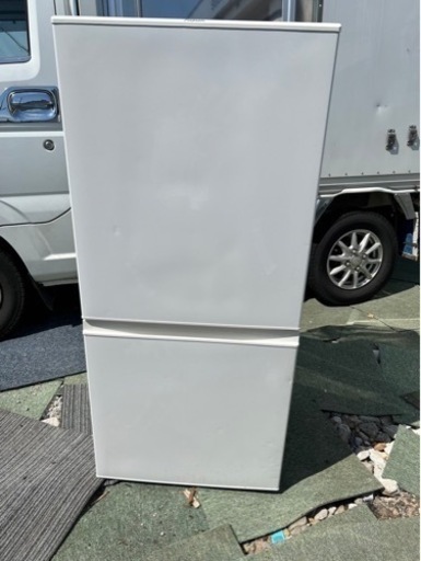 家電 キッチン家電 冷蔵庫☆2018年製☆AQUA☆AQR-16G(W)☆157L