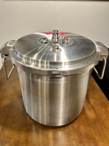 【美品】業務用圧力鍋30L