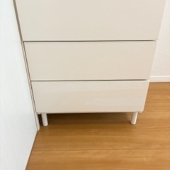 IKEA キャビネット 訳ありの画像