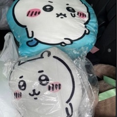 新品未使用🌈ちいかわ　クッション　2点