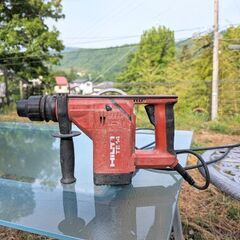 HILTIハンマードリルTE14