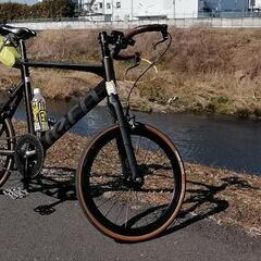 自転車 クロスバイクの画像