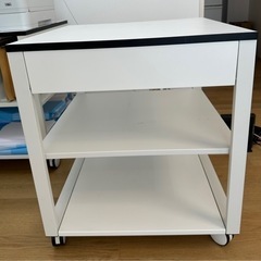 【下に収納スペースあり】コピー機やプリンター用の台