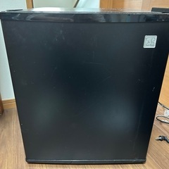 小型冷蔵庫　48L
