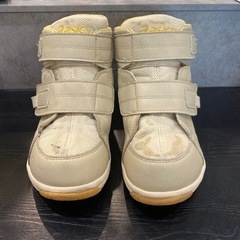 スニーカー　ハイカット　asics 20.5cm