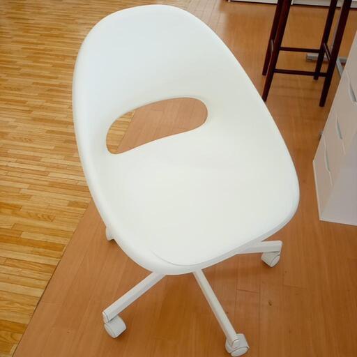 ★ジモティ割あり★ IKEA　チェア　ホワイト　クリーニング済　YJ2657
