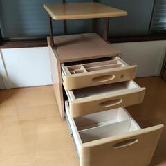 学習机 キャビネットの画像