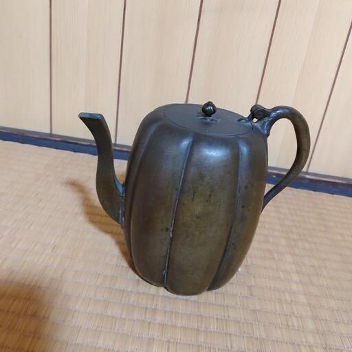 （お取引者決まりました）アンティーク　鉄瓶　南瓜形状