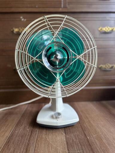 東芝レトロ　家電 季節、空調家電 扇風機