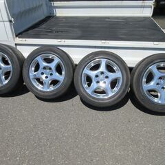タイヤホイール付き　225/55r16