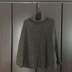 ＜取引中＞　無印 ポンチョ ２枚セット アルパカ・ウール５０％ 美品！の画像