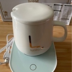 マグカップとカップウォーマーセットと大中小皿セットにスープコップ1つセットの画像