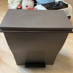 kcud ワイドペダルペール　ゴミ箱　39Ｌ　オールブラウン