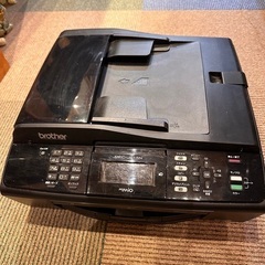 壊れたプリンター2台の画像