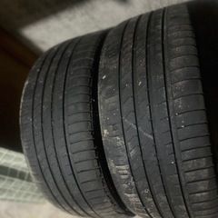 車のパーツ タイヤ、ホイール　19インチの画像
