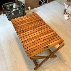 折りたたみテーブル