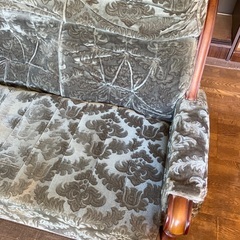 5人よう！特大ソファー！三人掛けと一人掛け二つ！の画像