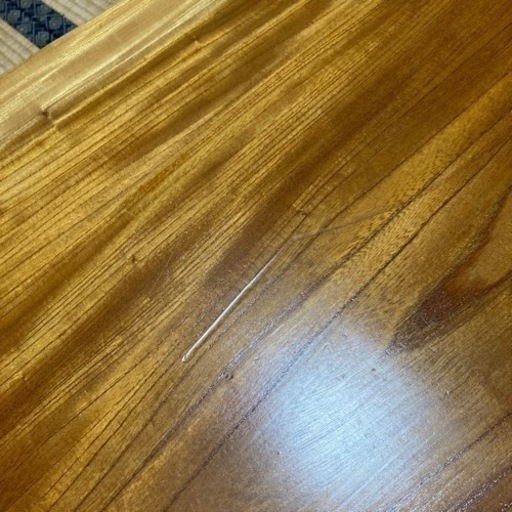 欅(けやき)のテーブル  座卓　　天然木　どっしりとして重厚感のあるローテーブル