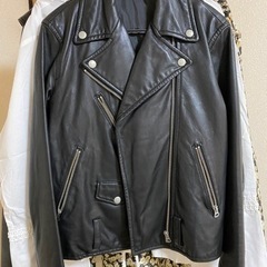 ブラックレザージャケット